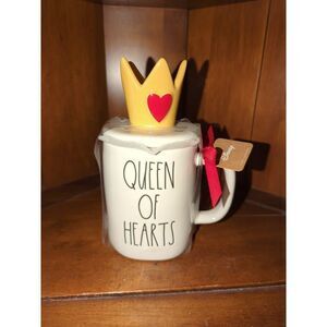 Alice in Wonderland Rae Dunn QUEEN OF HEARTS brand new topper mug